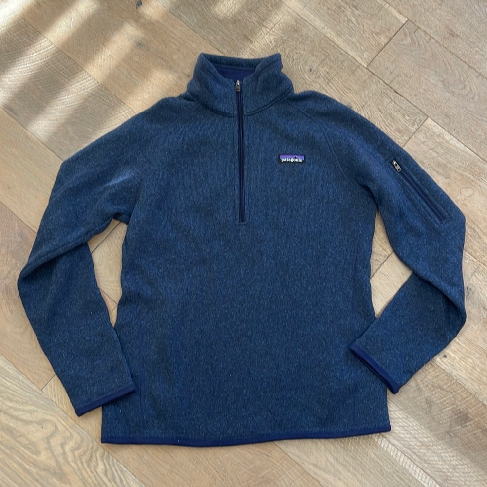 Patagonia quarter zip navy blue sweatshirt- size medium